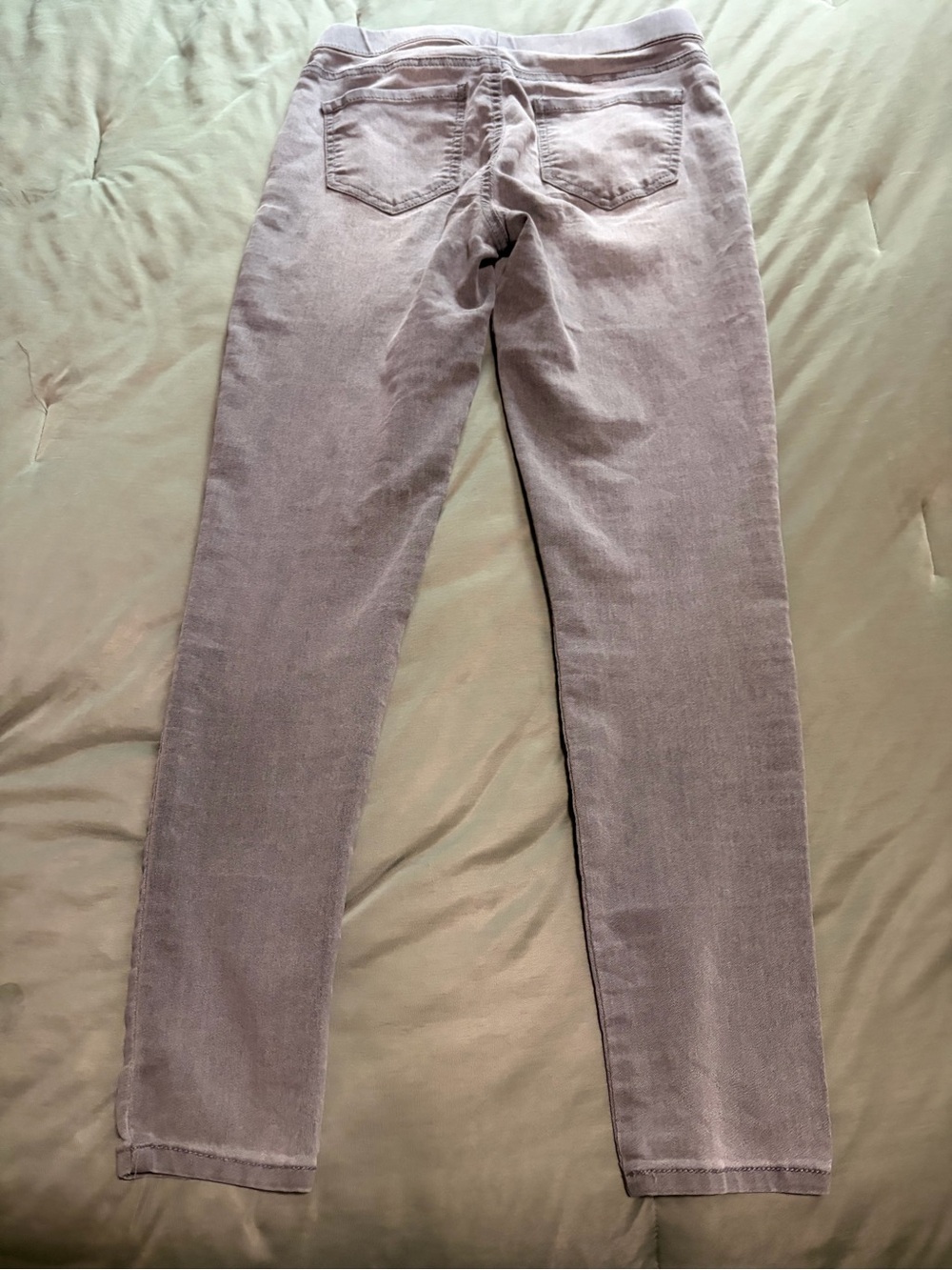 Vanilla Star Skinny Jeans in gray Wash- medium